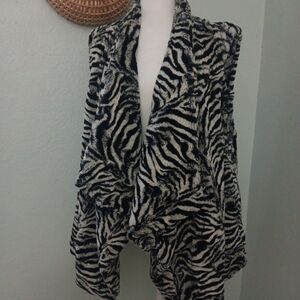 Michael Kors Faux Rabbit Fur Vest Sz XL